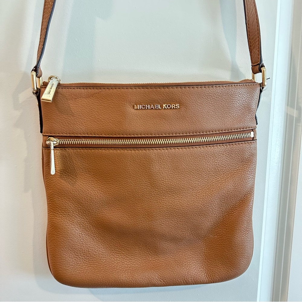 Michael Kors Bags Michael Kors Bedford Flat Crossbody in Carmel Brown Leather